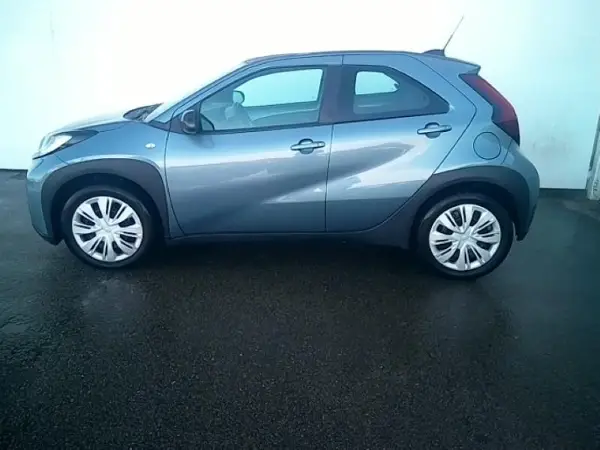AYGO X